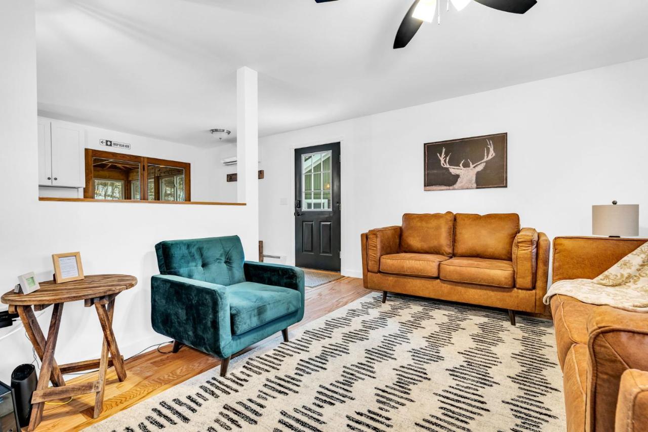 Holiday home Thomas Trail - Game Room, Fire Pit, 1 Min To Mountain & Shared Beach! *